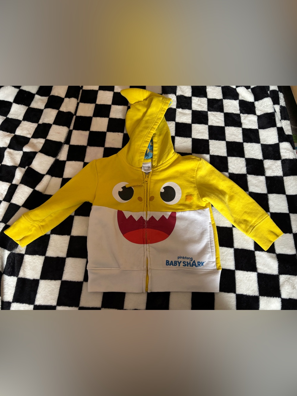 3T baby shark zip up sweater